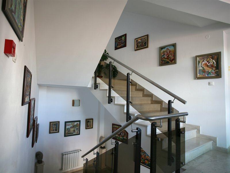 Family Art Hotel Gallery 플레벤 외부 사진